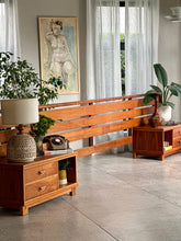 Load image into Gallery viewer, Walnut King Bed Set