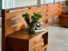 Load image into Gallery viewer, Walnut King Bed Set