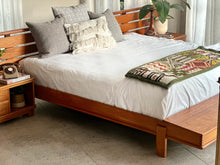 Load image into Gallery viewer, Walnut King Bed Set