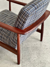 Load image into Gallery viewer, Pair Of Mid-Century Armchairs