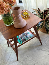 Load image into Gallery viewer, Mid- Century Side Table