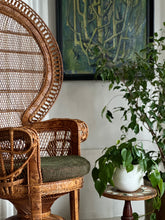 Load image into Gallery viewer, Vintage Peacock Chair