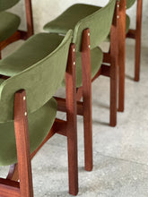 Load image into Gallery viewer, MCM Extendable Dining Set with 6 Chairs