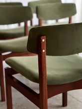 Load image into Gallery viewer, MCM Extendable Dining Set with 6 Chairs