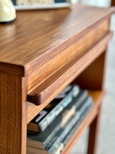 Load image into Gallery viewer, Retro Kiaat Headboard & Pedestals