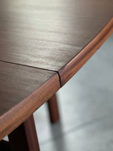 Load image into Gallery viewer, MCM Extendable Dining Set with 6 Chairs