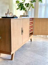Load image into Gallery viewer, Retro Oak Sideboard with additional Top storage