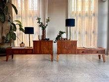 Load image into Gallery viewer, Pair of Brass Lamps