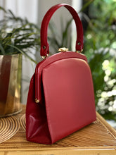 Load image into Gallery viewer, Vintage Handbags