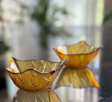 Load image into Gallery viewer, Set of Retro Amber Bowls