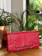 Load image into Gallery viewer, Vintage Handbags