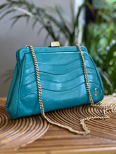 Load image into Gallery viewer, Vintage Handbags