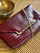 Load image into Gallery viewer, Vintage Handbags