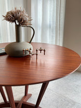 Load image into Gallery viewer, Mid-Century Round Dining Table