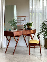 Load image into Gallery viewer, Dressing Table Chair