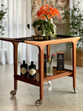 Load image into Gallery viewer, Retro Drinks Trolley