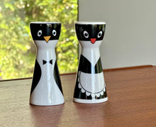Load image into Gallery viewer, Classic Mr. & Mrs. Penquin Ritzenhoff Shakers