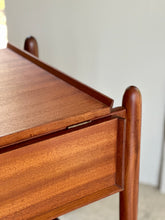 Load image into Gallery viewer, Extendable Mid-Century Drinks trolley