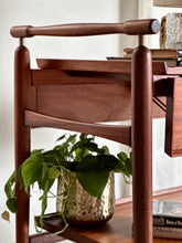 Load image into Gallery viewer, Extendable Mid-Century Drinks trolley
