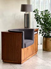 Load image into Gallery viewer, Retro Seat with Storage | Tel Table