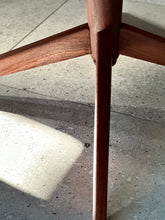 Load image into Gallery viewer, Dining Room Set - Round Table & Six Chairs