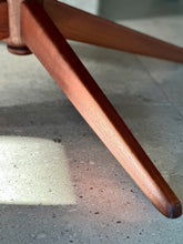 Load image into Gallery viewer, Dining Room Set - Round Table & Six Chairs