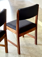 Load image into Gallery viewer, Set of 8 Vintage Dining Chairs