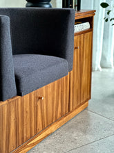 Load image into Gallery viewer, Retro Seat with Storage | Tel Table