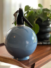 Load image into Gallery viewer, Retro Globemaster Soda Syphon