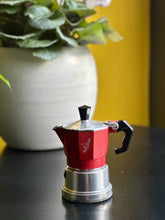 Load image into Gallery viewer, Moka Express - Coffee Percolator