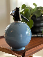 Load image into Gallery viewer, Retro Globemaster Soda Syphon