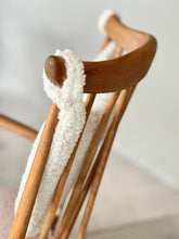 Load image into Gallery viewer, Lubis Armchair