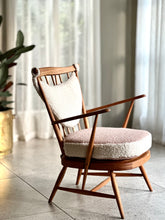 Load image into Gallery viewer, Lubis Armchair