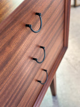 Load image into Gallery viewer, Retro Sideboard