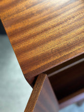 Load image into Gallery viewer, Retro Sideboard