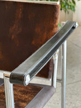 Load image into Gallery viewer, Le Corbusier LC1 Hide Sling Chair - Made in Italy - Replica