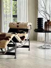 Load image into Gallery viewer, Iconic Le Corbusier Chaise Longue