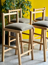Load image into Gallery viewer, Set Of Four Vintage Bar Stools