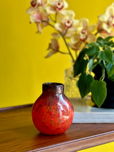 Load image into Gallery viewer, Murano Glass Vase with Gold Flecks
