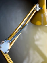 Load image into Gallery viewer, Retro Anglepoise Style Lamp