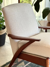 Load image into Gallery viewer, Pair Of Mid-Century "Parker Knoll" Armchairs