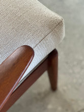 Load image into Gallery viewer, Pair Of Mid-Century "Parker Knoll" Armchairs