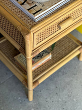Load image into Gallery viewer, Cane Double Headboard With  Pedestals