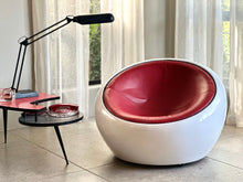 Load image into Gallery viewer, Eero Aarnio Style, Half Dome Chair