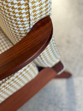 Load image into Gallery viewer, Semi Wingback Armchair