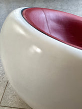 Load image into Gallery viewer, Eero Aarnio Style, Half Dome Chair