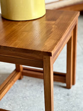 Load image into Gallery viewer, Side Table