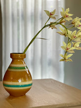 Load image into Gallery viewer, Textured German Vase