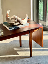 Load image into Gallery viewer, Mid-Century Extendable / Drop-Side Coffee Table