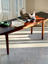 Load image into Gallery viewer, Mid-Century Extendable / Drop-Side Coffee Table
